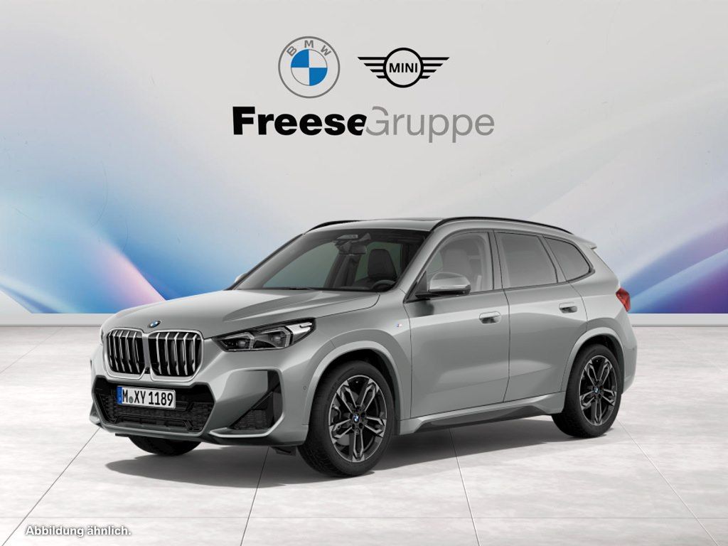 BMW X1 xDrive23i AHK 360° HEAD-UP PANO RFK HIFI LED