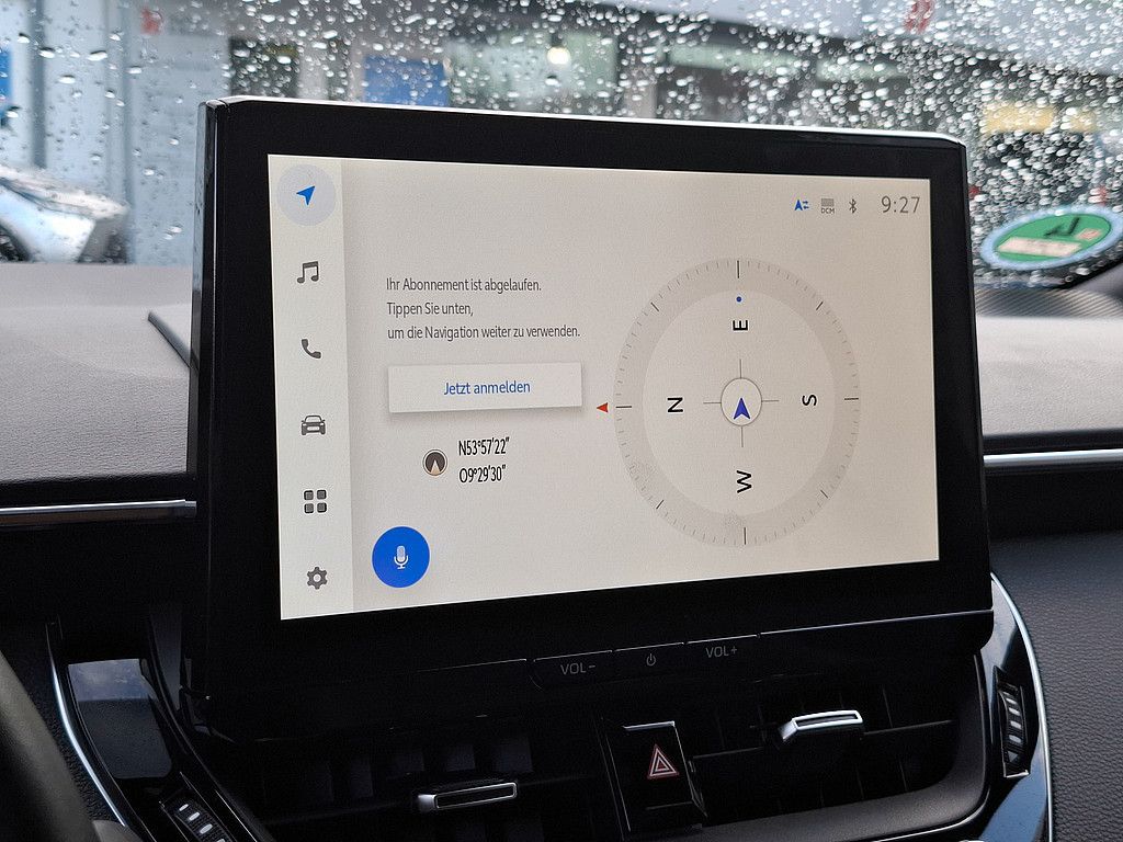 Toyota Corolla Touring Sports Hybrid SHZ NAVI ACC LED