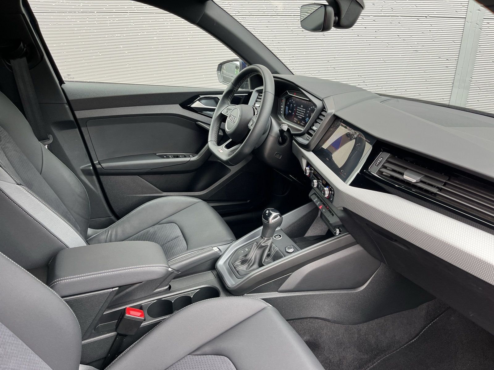 Audi A1 Sportback 30 TFSI S line - Samsaru's Car Outlet