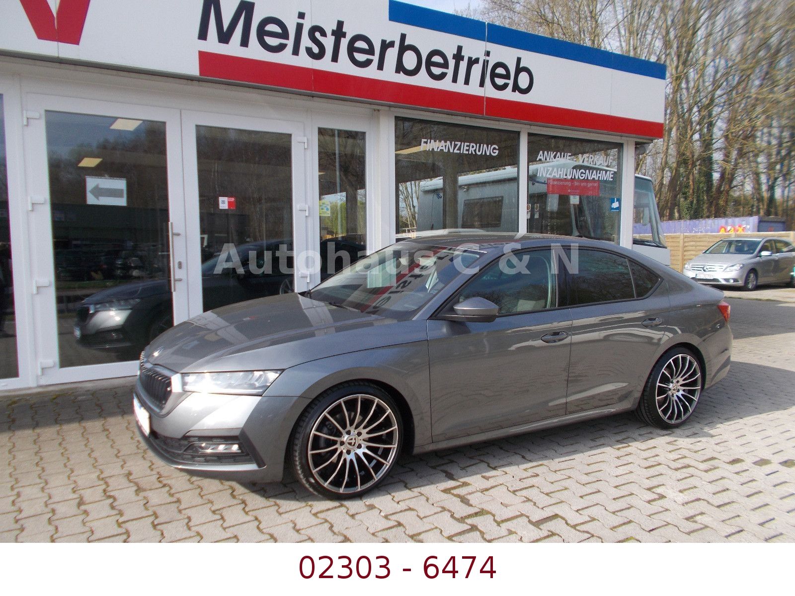 Skoda Octavia Lim. Ambition - Samsaru's Car Outlet