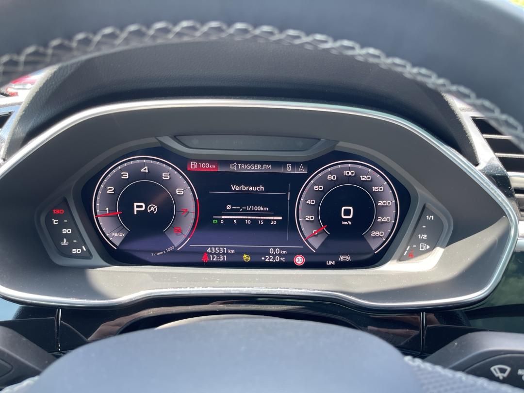 Audi Q3 S line 45 TFSI - Samsaru's Car Outlet