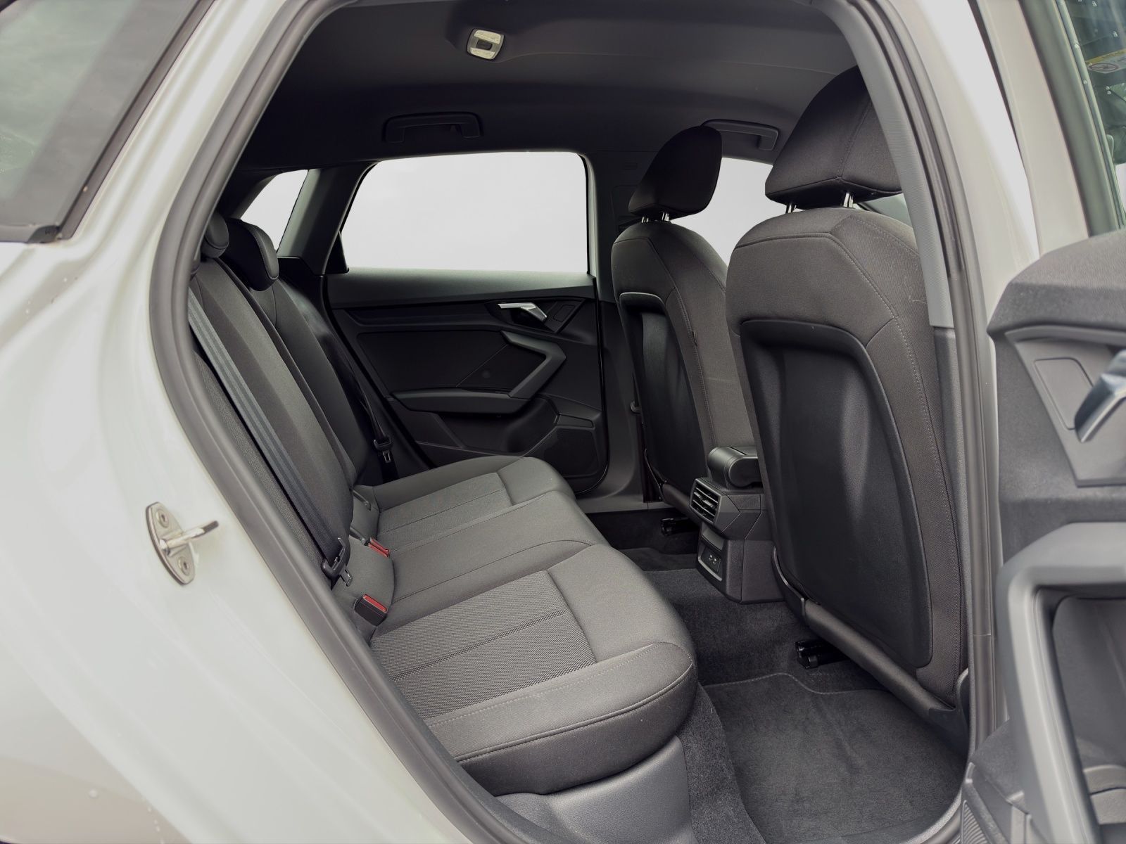 Audi A3 Sportback 40 TFSIe - Samsaru's Car Outlet