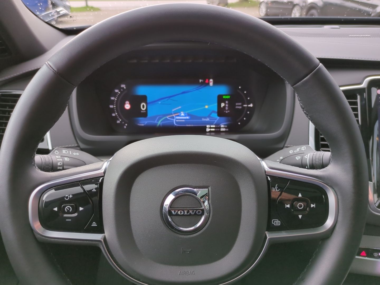 Volvo XC90 Plus Bright Recharge Plug-In Hybrid AWD 7-S