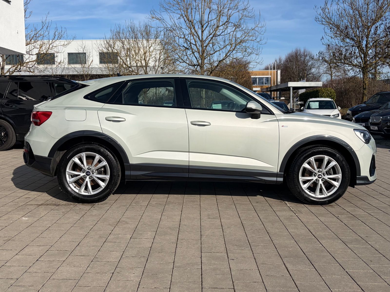 Audi Q3 SB 35 TDI quattro S line ACC DAB Optik ViCo