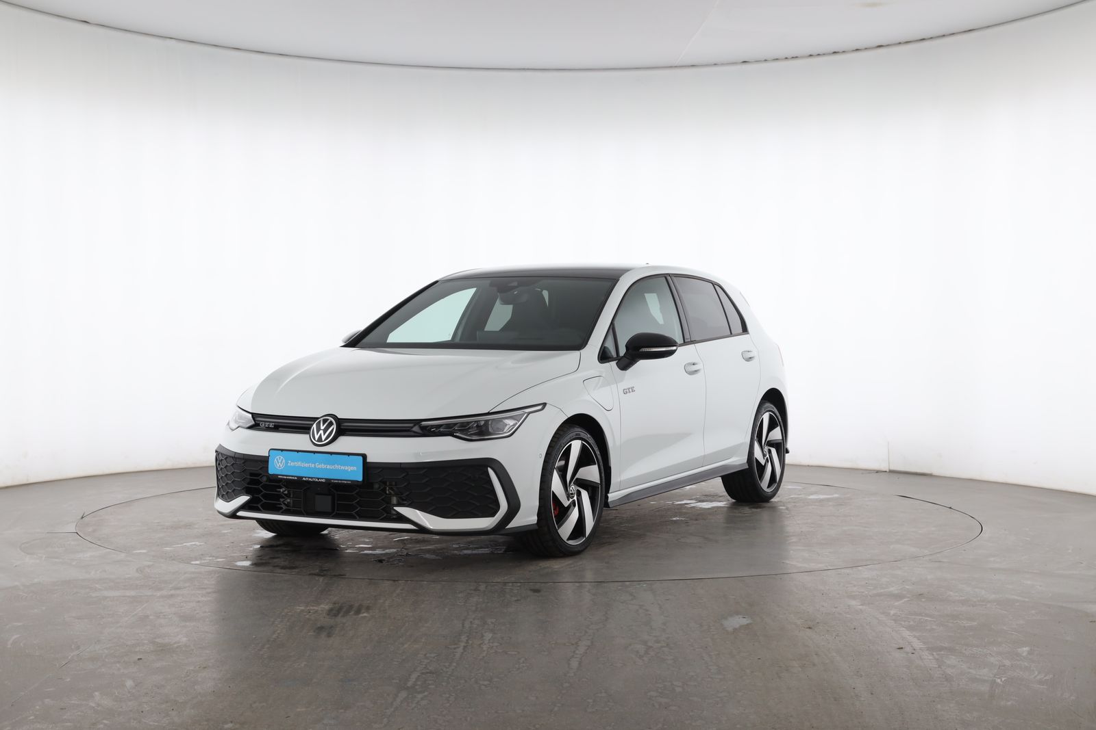 Volkswagen Golf VIII GTE 1.5 TSI DSG eHybrid | NAVI | LED |