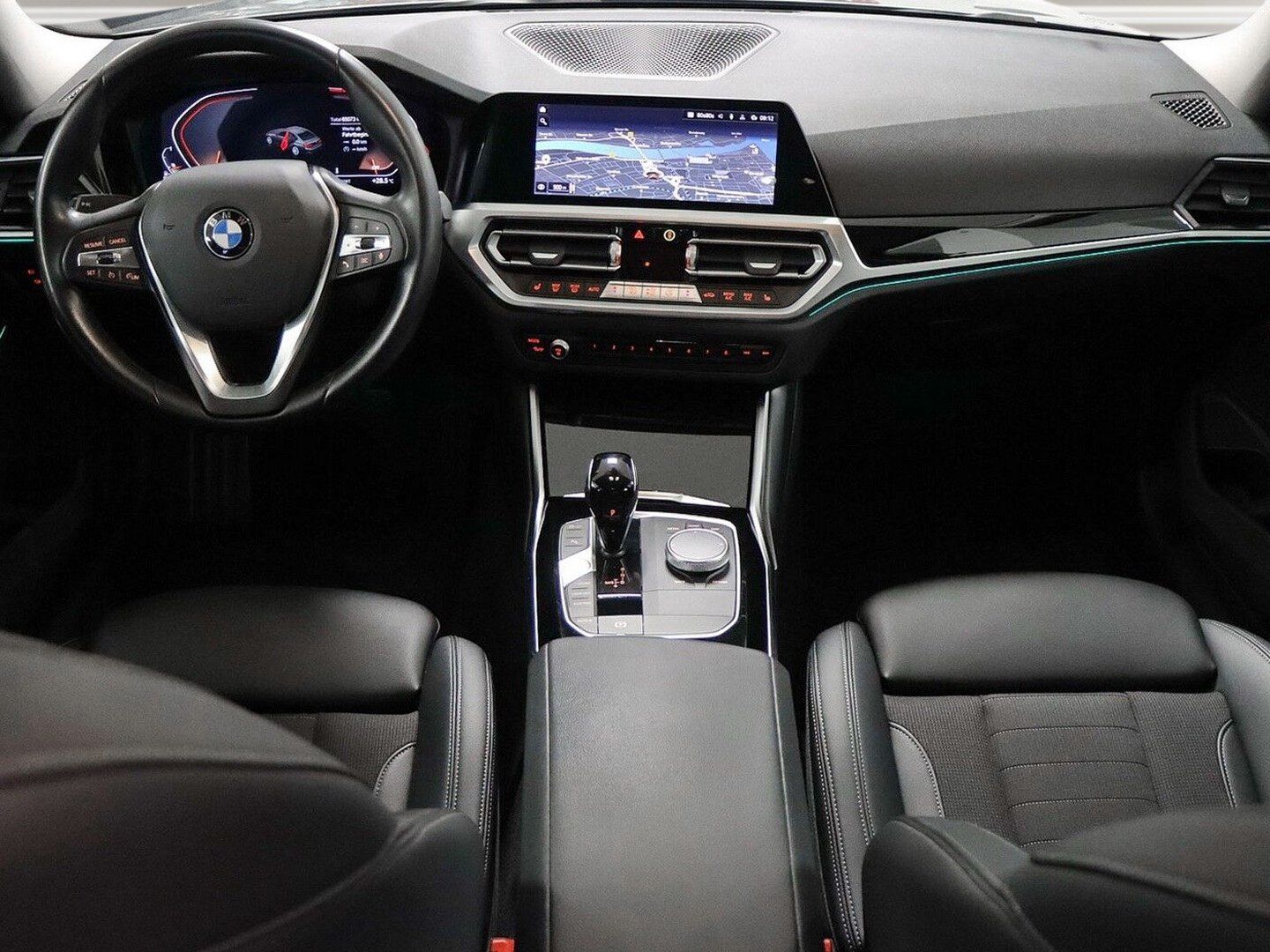 BMW 320d A Sport Line - Samsaru's Car Outlet