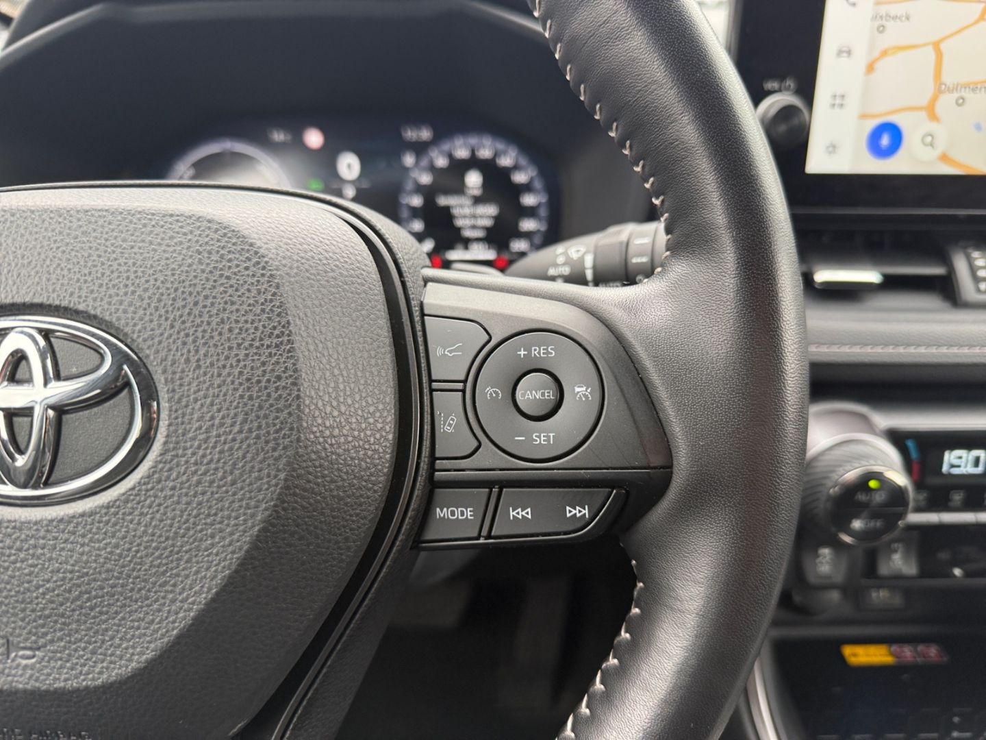 Toyota RAV 4 Plug-in-Hybrid GR SPORT - Samsaru's Car Outlet