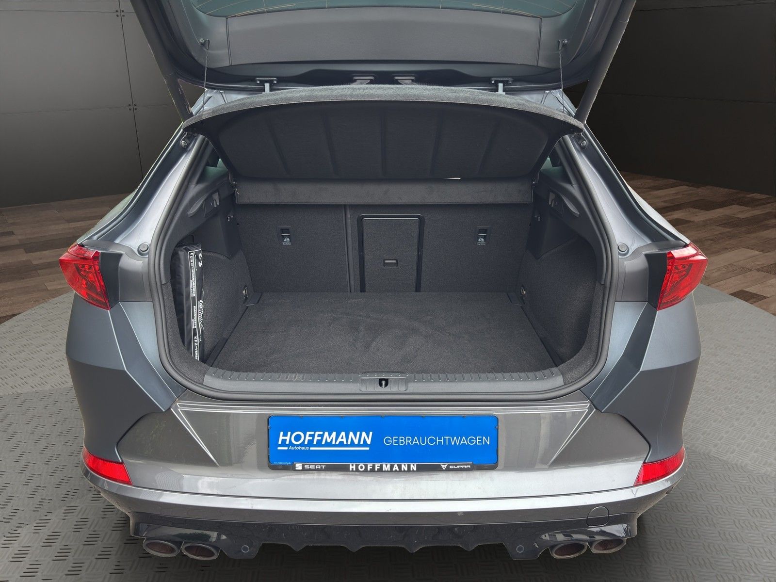 Cupra Formentor 2.0 TSI VZ 4Drive DSG AHK+Navi+Pano