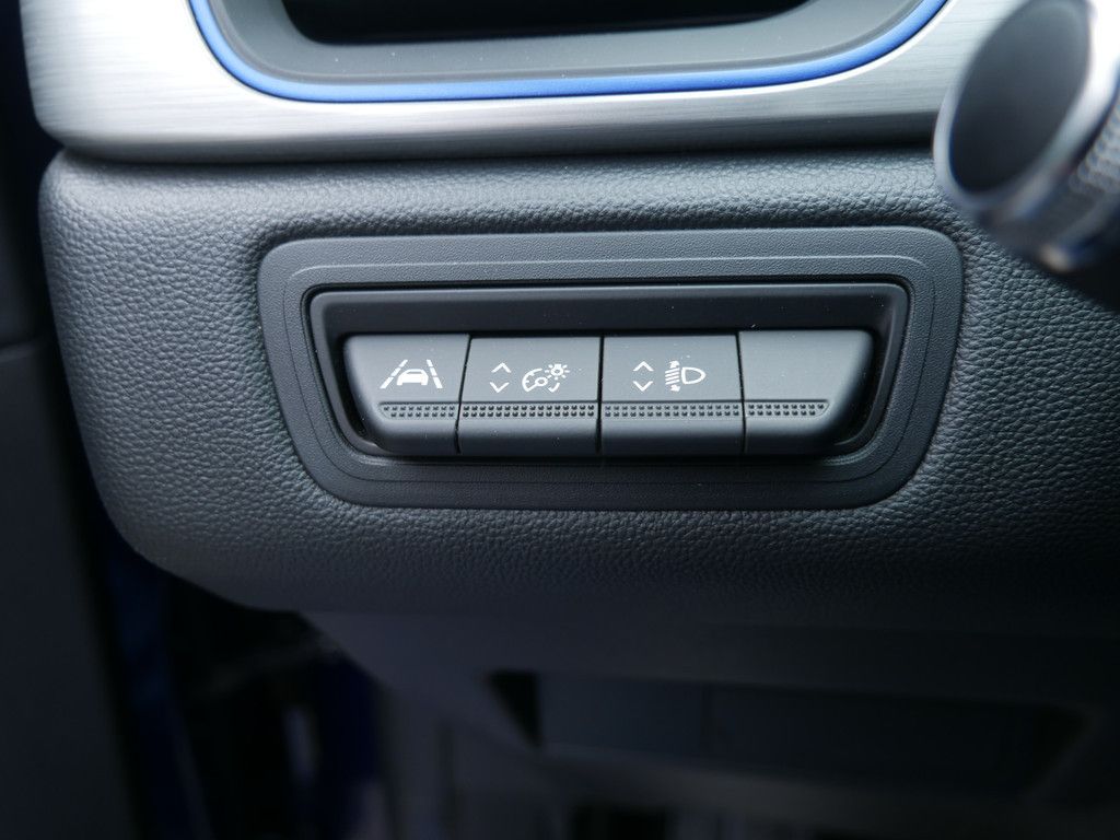 Renault Captur INTENS - Samsaru's Car Outlet