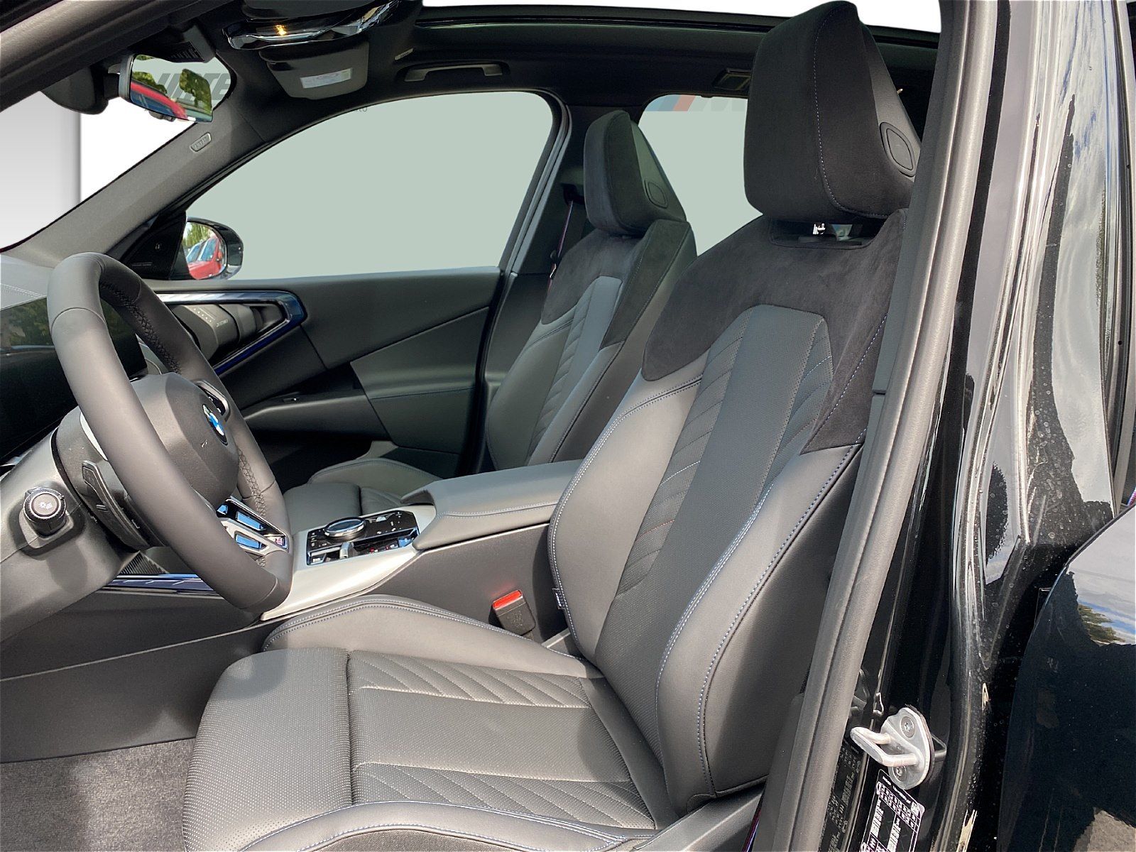 BMW X3 20d xDrive M-Sport Pro Pano.- Glasd. AHK LED