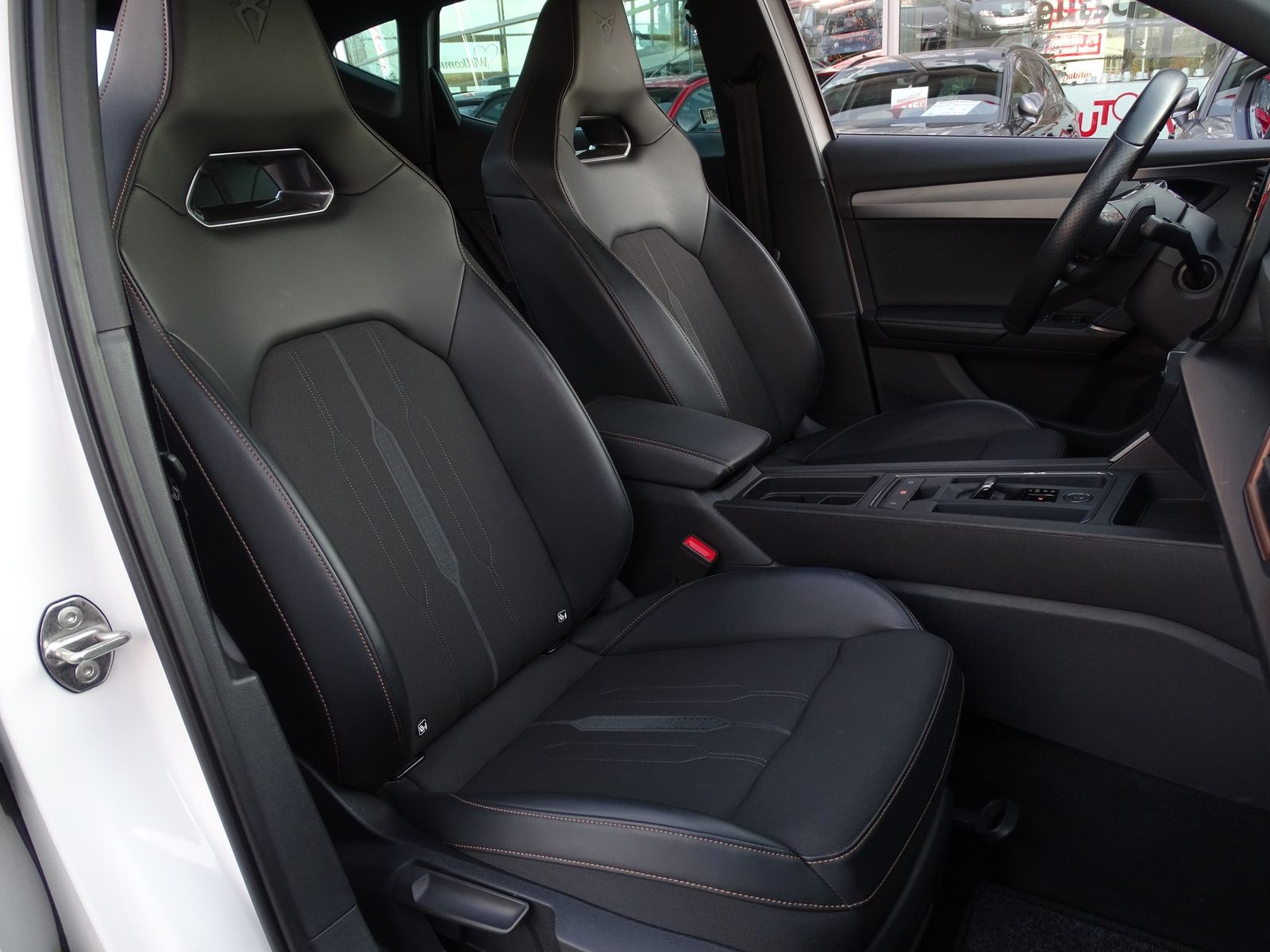 Cupra Formentor VZ 2.0 TSI 4Drive DSG LED Navi ACC AHK