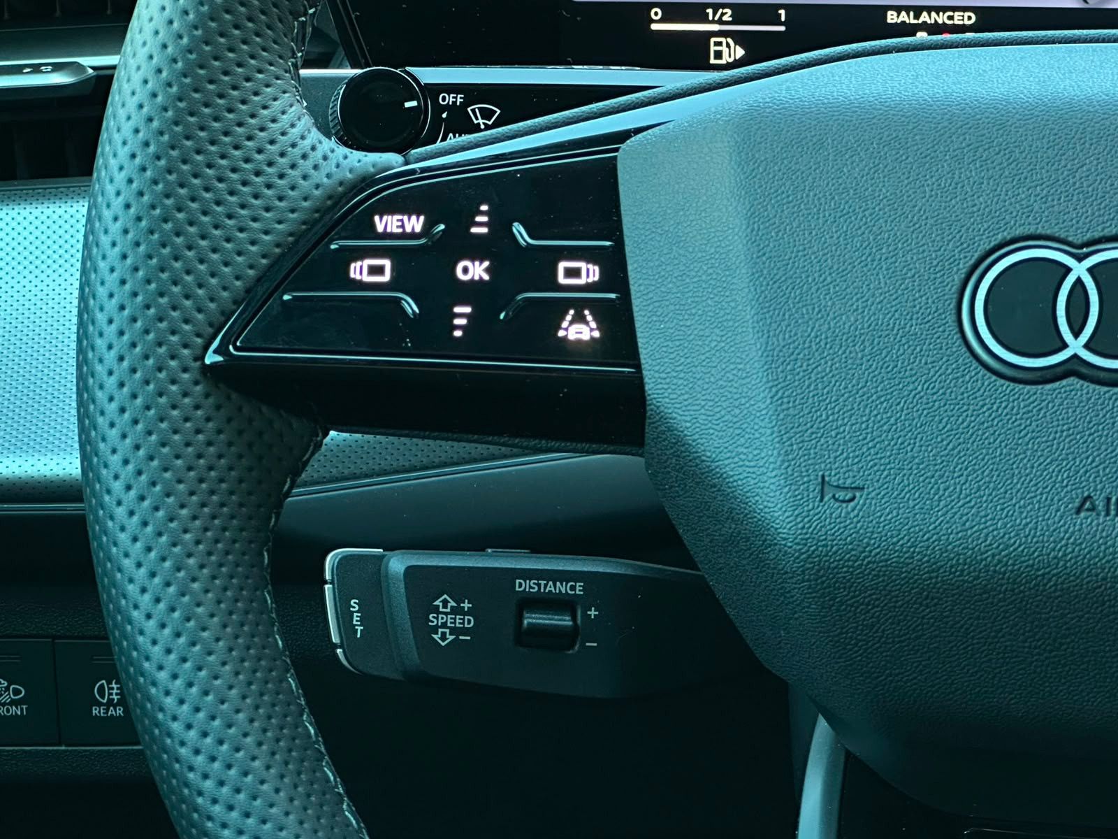 Audi Q3 35TDI 2x S LINE PANO LEDER AHK ACC KAMERA