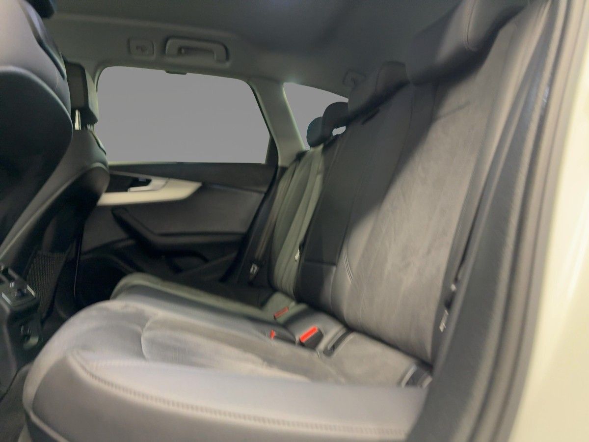 Audi A4 allroad 40 TDI quattro Kamera AHK virtual LED