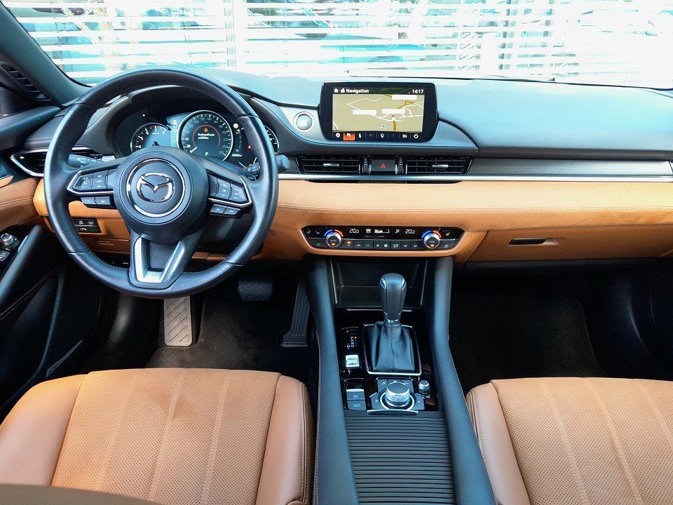 Mazda 6 Limous. SKY-G 194PS 6AT SoMo 20TH ANNYV. GSD B