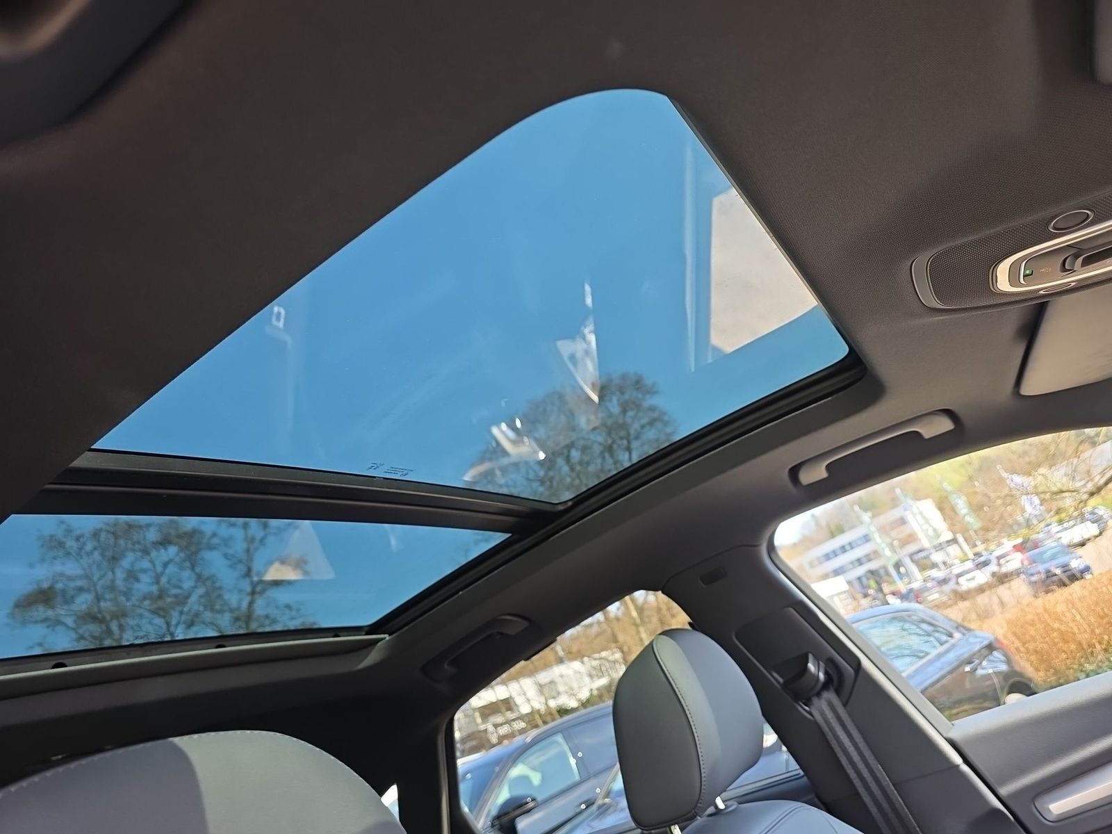 Audi Q5 Sportback advanced 20 - Samsaru's Car Outlet