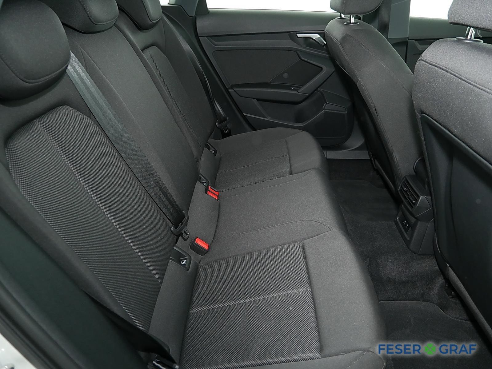 Audi A3 Sportback advanced 40 TFSI e S tronic - Samsaru's Car Outlet
