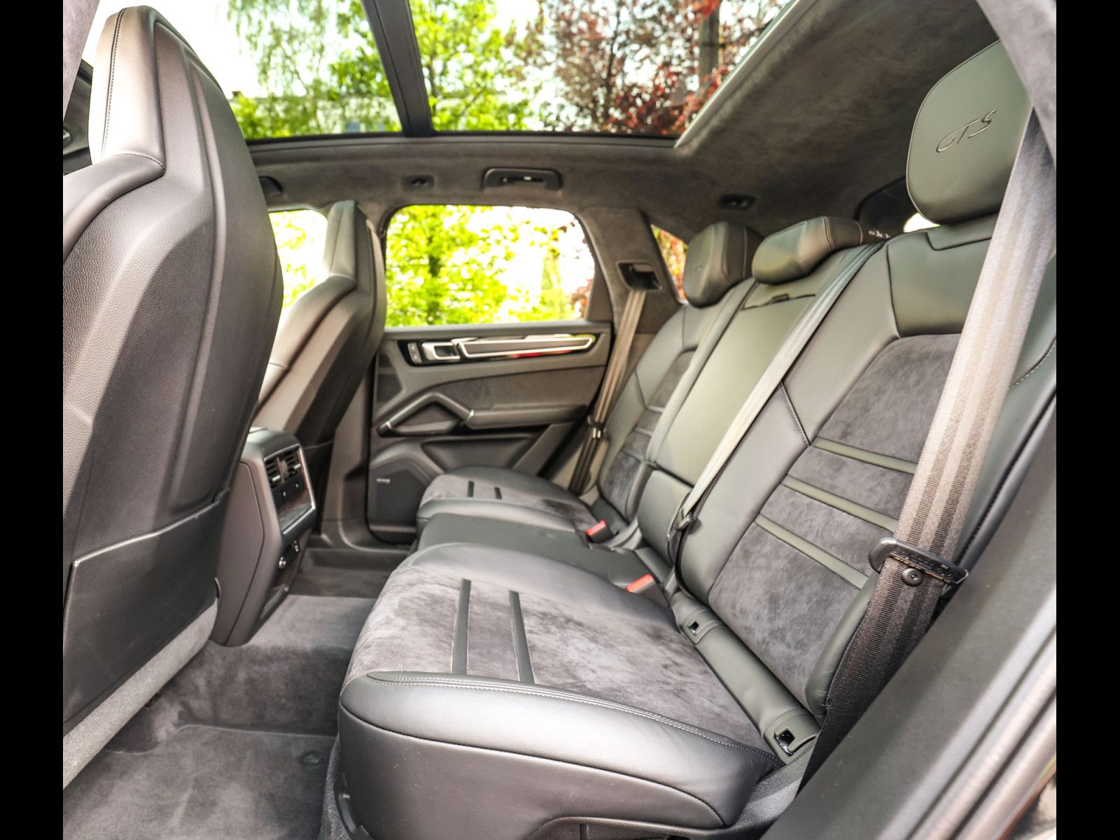 Porsche Cayenne GTS 4.0 TIPTRONIC°HUD°BOSE°ACC°MATRIX