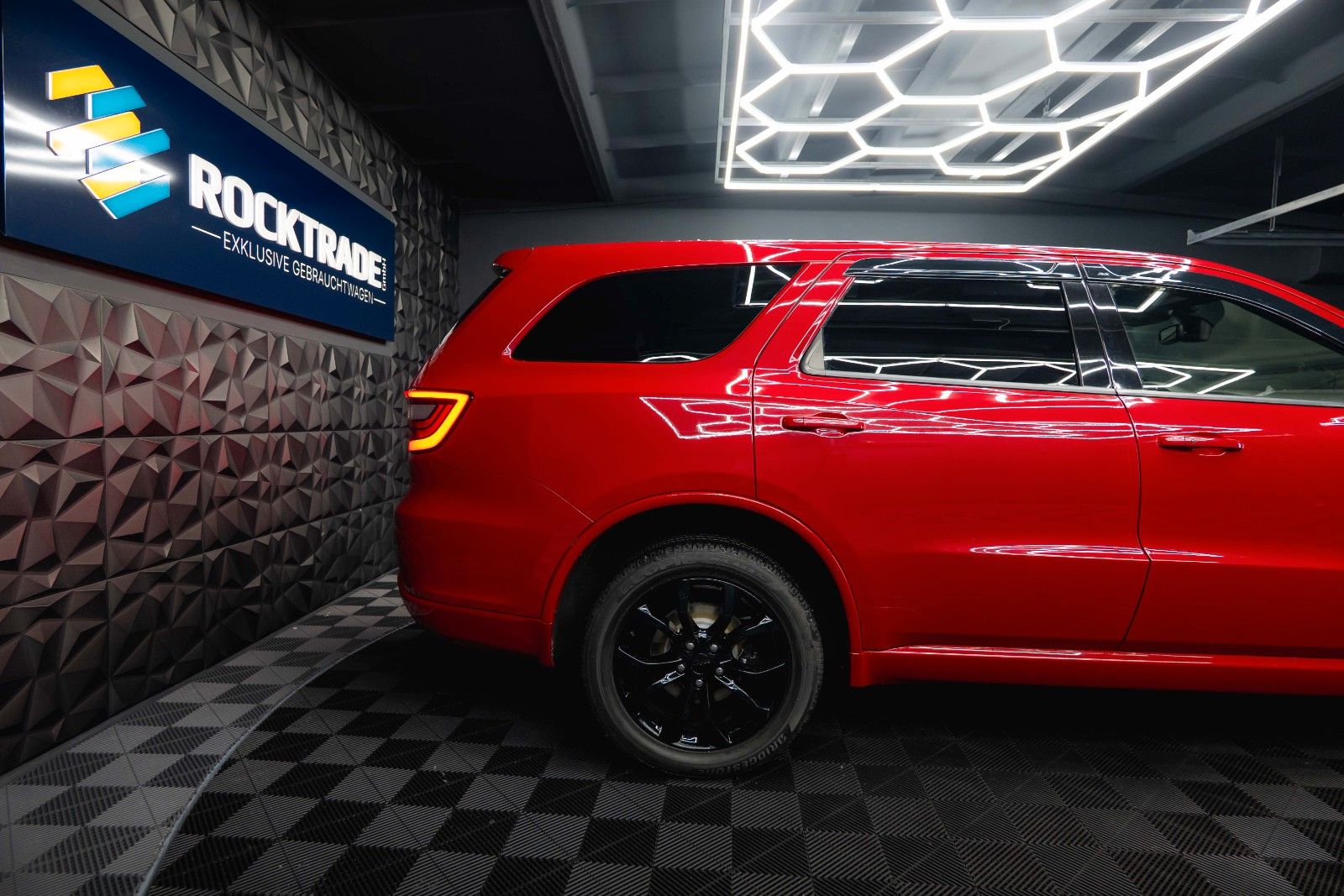 Dodge Durango 3.6 V6 R/T 4x4 Night SRT Styling LPG 19%