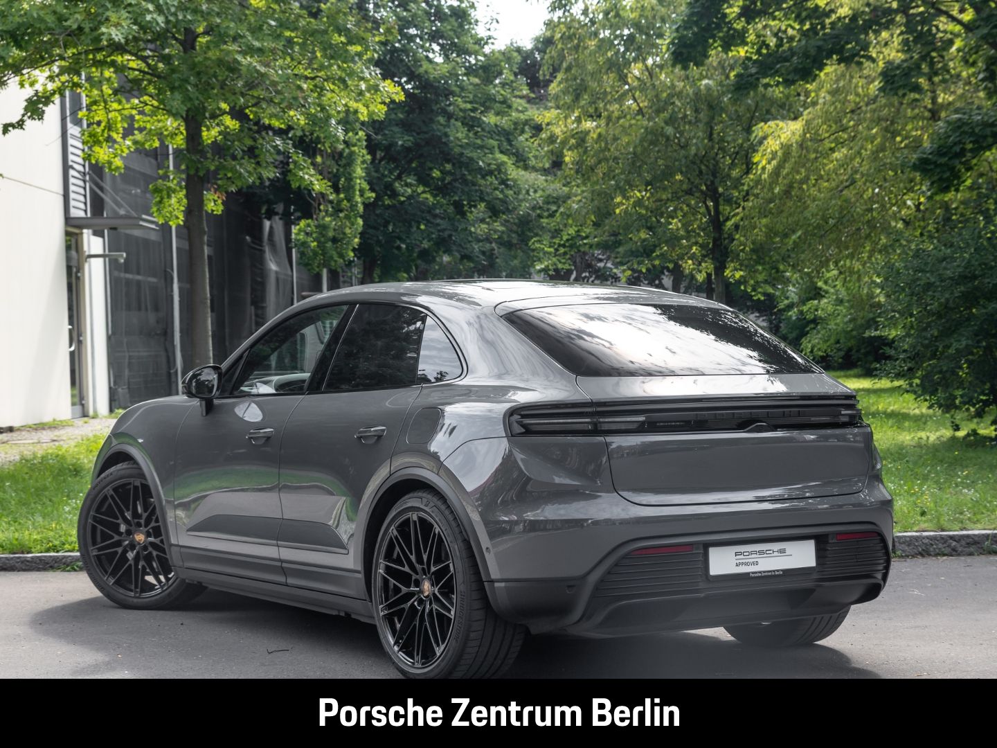 Porsche Macan 4S LED-Matrix Burmester InnoDrive Panorama