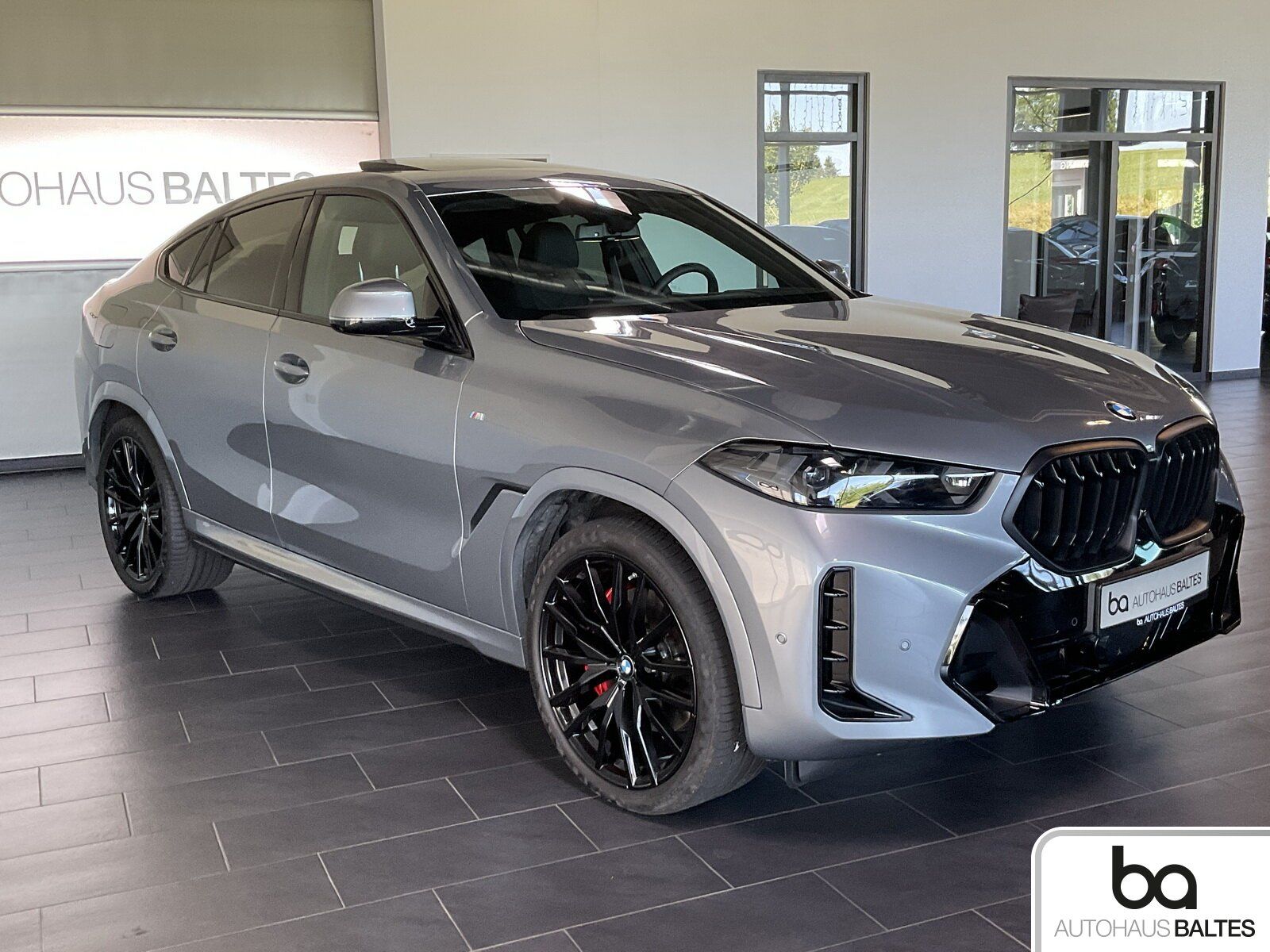 BMW X6 xDrive 30d M Sport 22"/Pano/HK/DrivPro/Luft/A