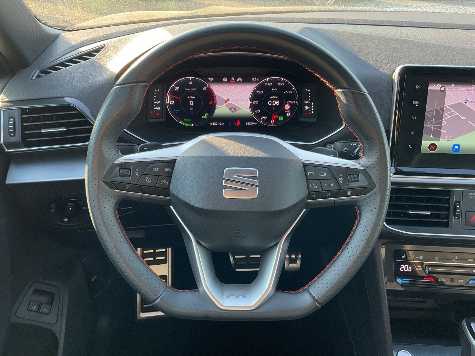 Seat Tarraco 1.4 e-Hybrid FR AHK LED NAVI PANO 4xSHZ