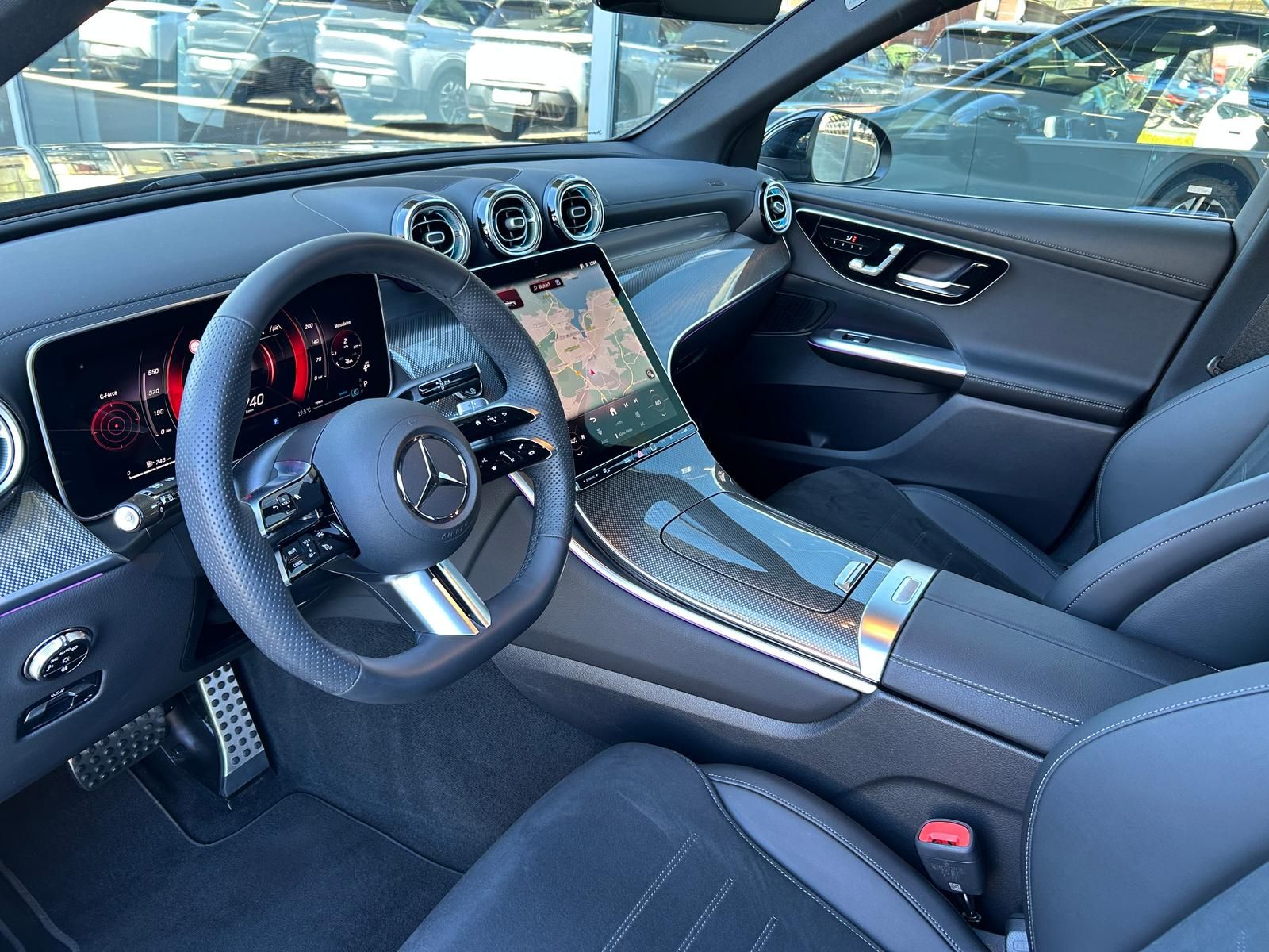 Mercedes-Benz GLC 300 d 4M AMG Line Premium Fahrass+ AHK Distr