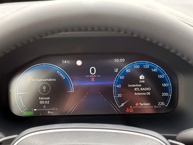 Toyota RAV 4 HYBRID STYLE JBL 360° TWA LED NAVI AHK