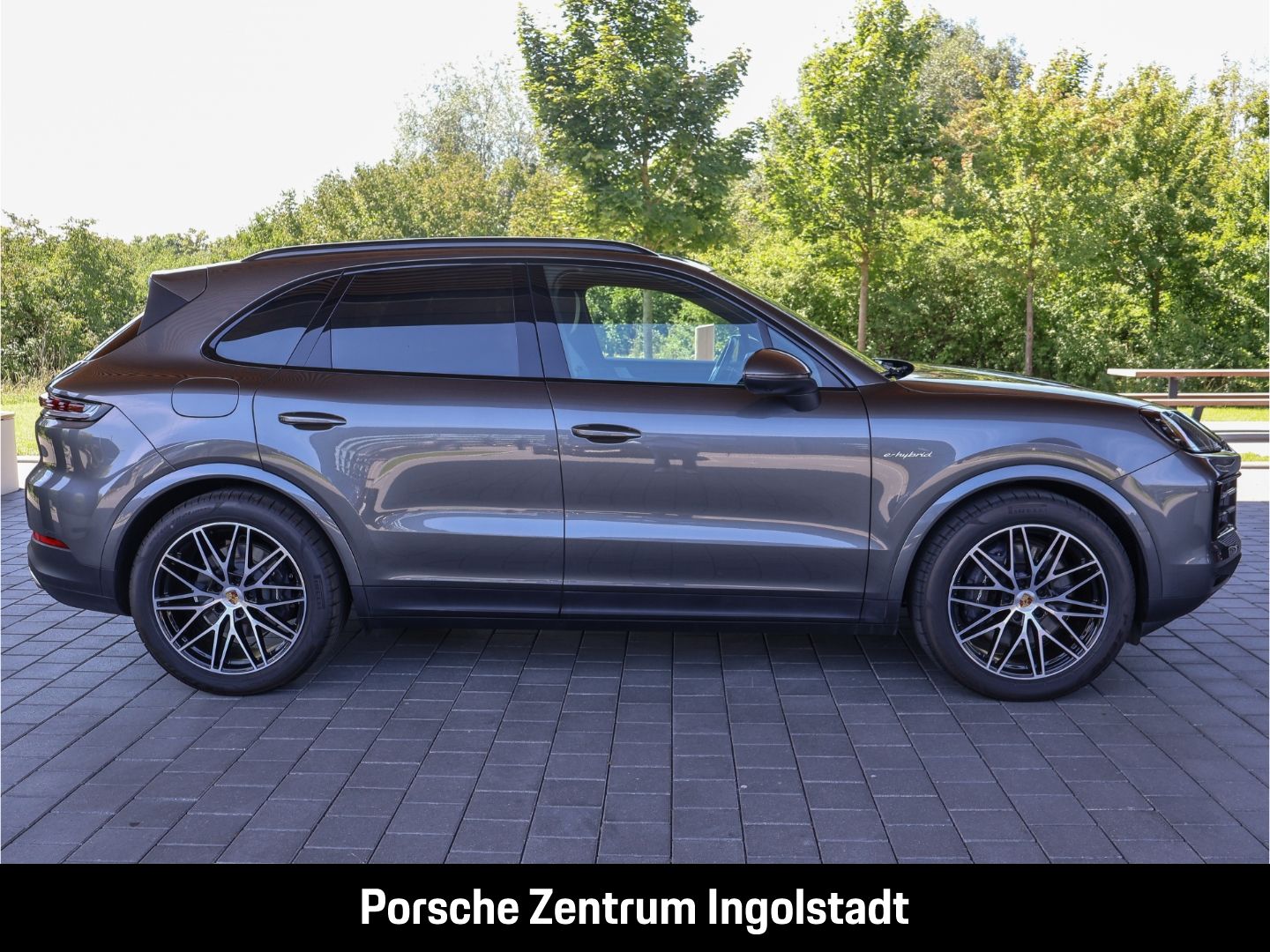 Porsche Cayenne E-Hybrid, Panorama, Luftfederung, Dachre