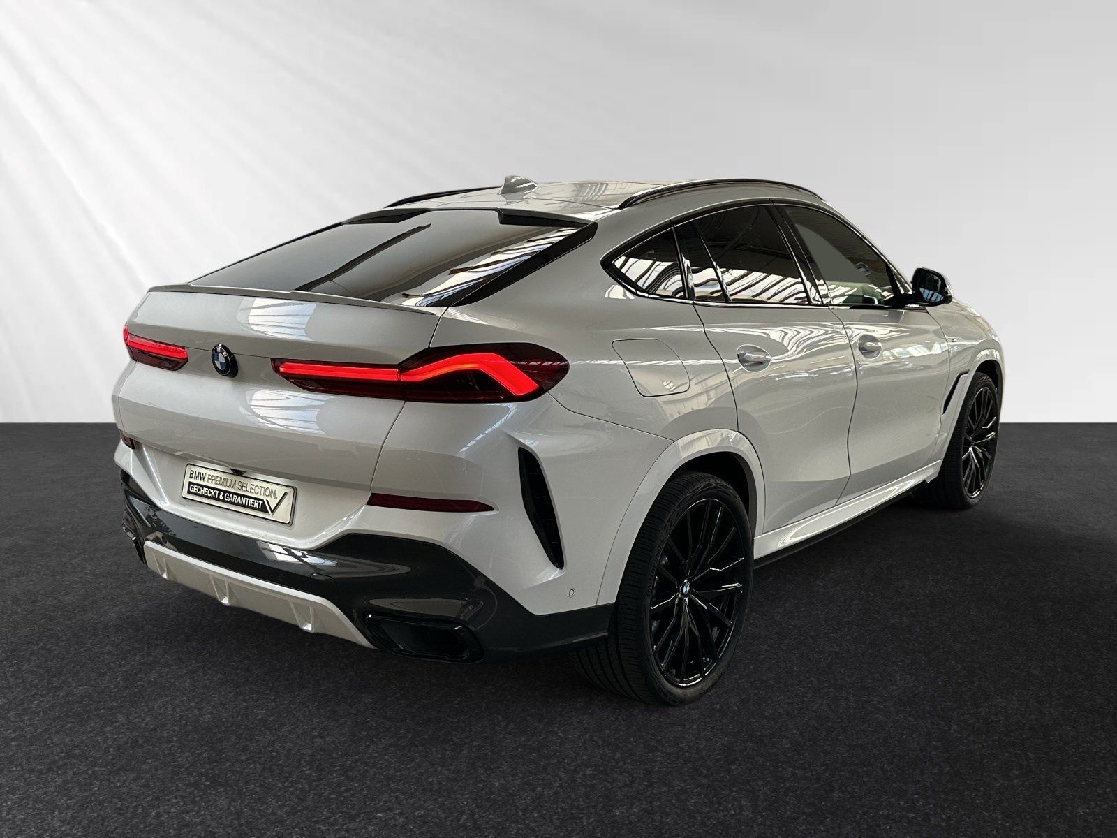 BMW X6 xDrive40d M Sport|AHK|Pano|Standhzg.|H/K