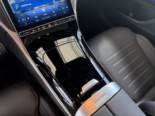 Mercedes-Benz GLC 450d AMG PREMIUM PLUS+PANO+BURMESTER+AHK+LUF