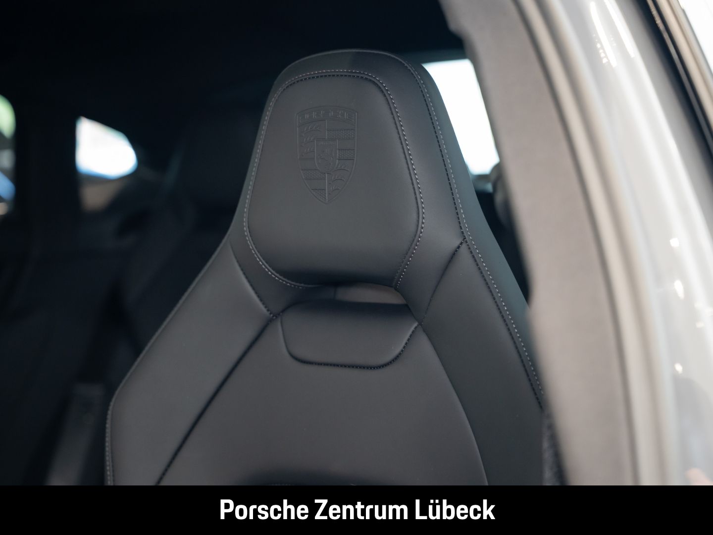 Porsche Panamera 4 E-Hybrid Soft-Close InnoDrive HUD
