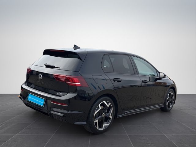 Volkswagen Golf VIII 1.5 eTSI R-Line LED+/App/ACC/360°