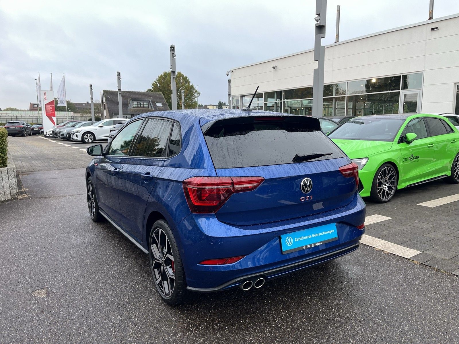 Volkswagen Polo 2.0 GTI Navi-Pro Leder Pano Keyless LM18