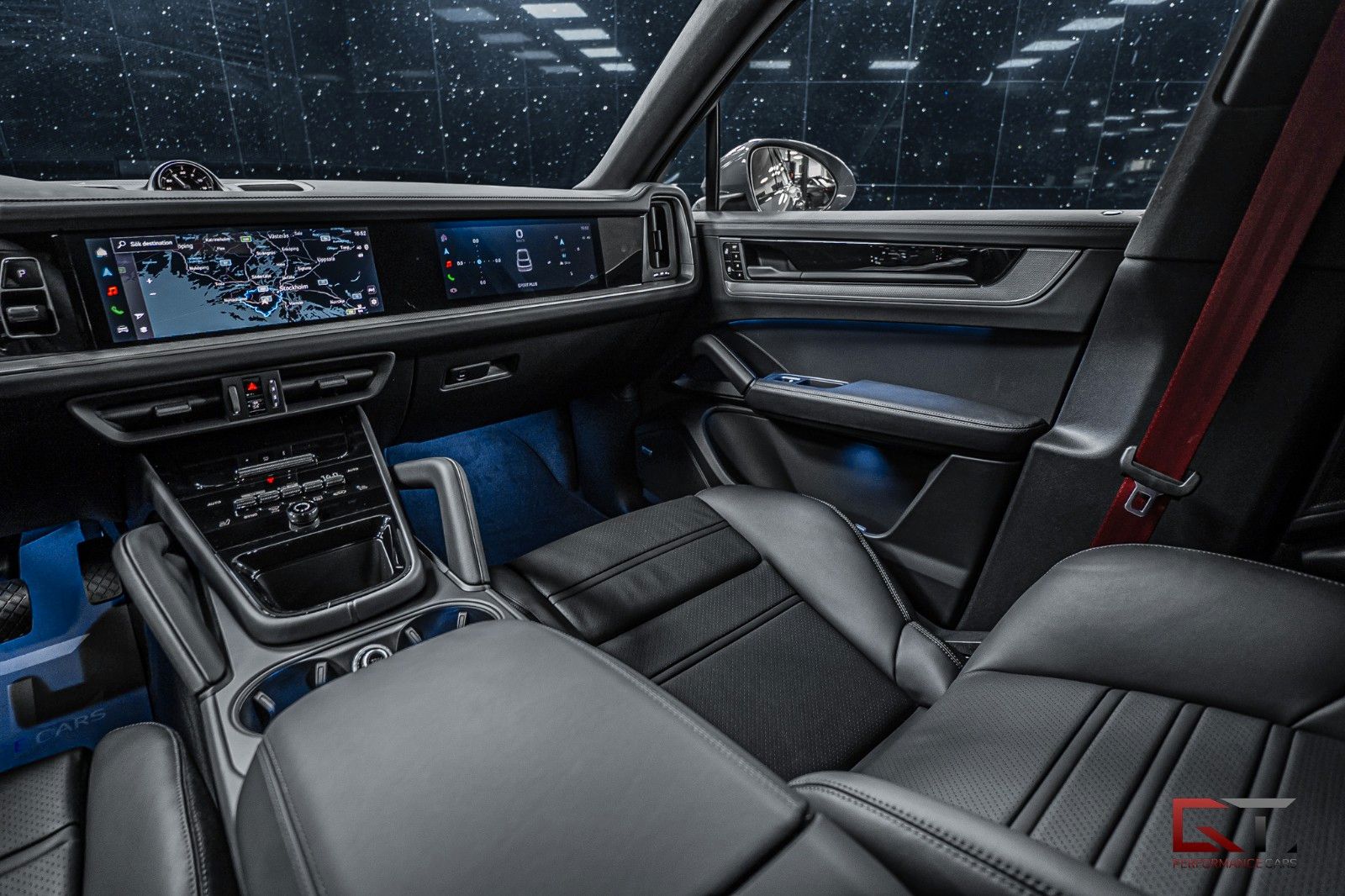 Porsche Cayenne E-Hyb Coupé 2025 18-way SportDesign HuD