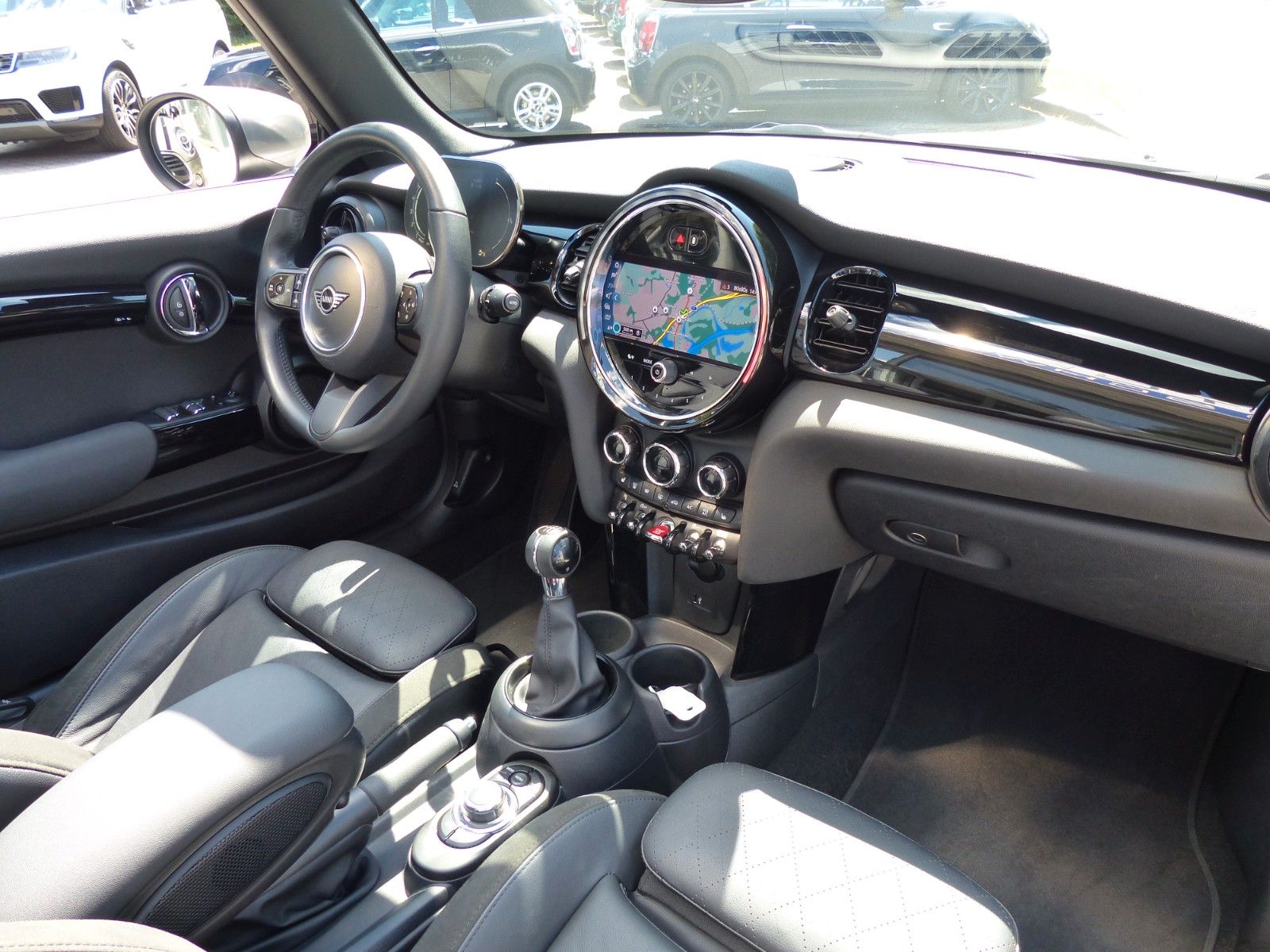 MINI One Cabrio Classic - Samsaru's Car Outlet