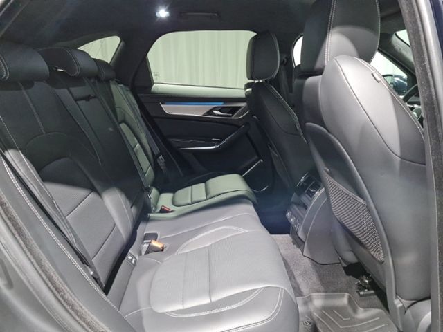 Jaguar F-PACE D300 R-Dynamic HSE