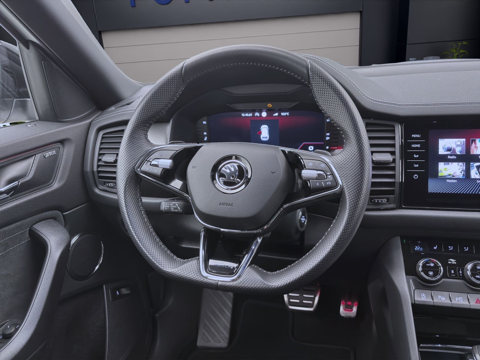 Skoda Kodiaq 2.0 TDI DSG 4x4 SPORTLINE PANO STDHZG AHK