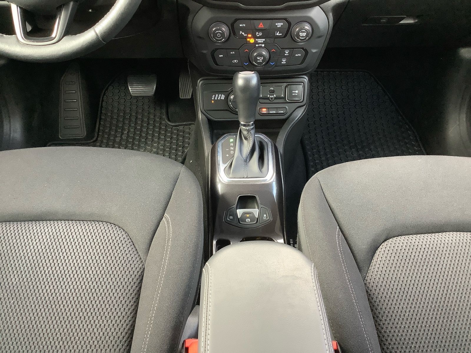 Jeep JEEP 1.3 LIMITED 4XE PHEV AHK Navi