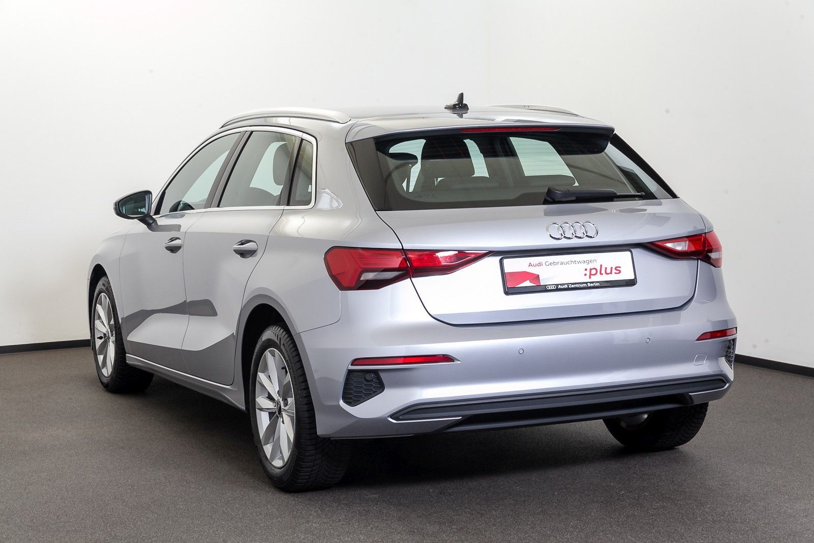 Audi A3 Sportback 30 TFSI S tr. - Samsaru's Car Outlet