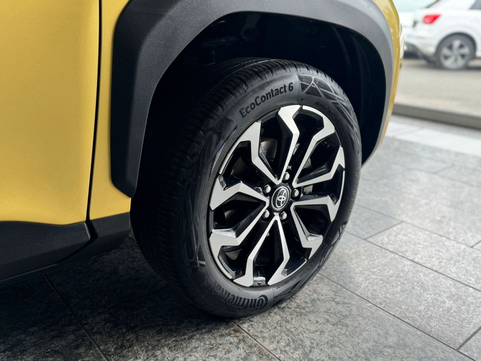 Toyota Yaris Cross Hybr Team D NAVI LED SHZ KAMERA WINT