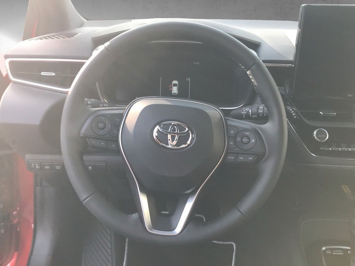 Toyota Corolla 1.8 Hybrid - Samsaru's Car Outlet