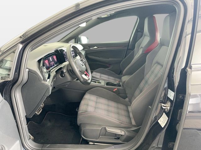 Volkswagen Golf GTi 2.0 TSI DSG - Samsaru's Car Outlet