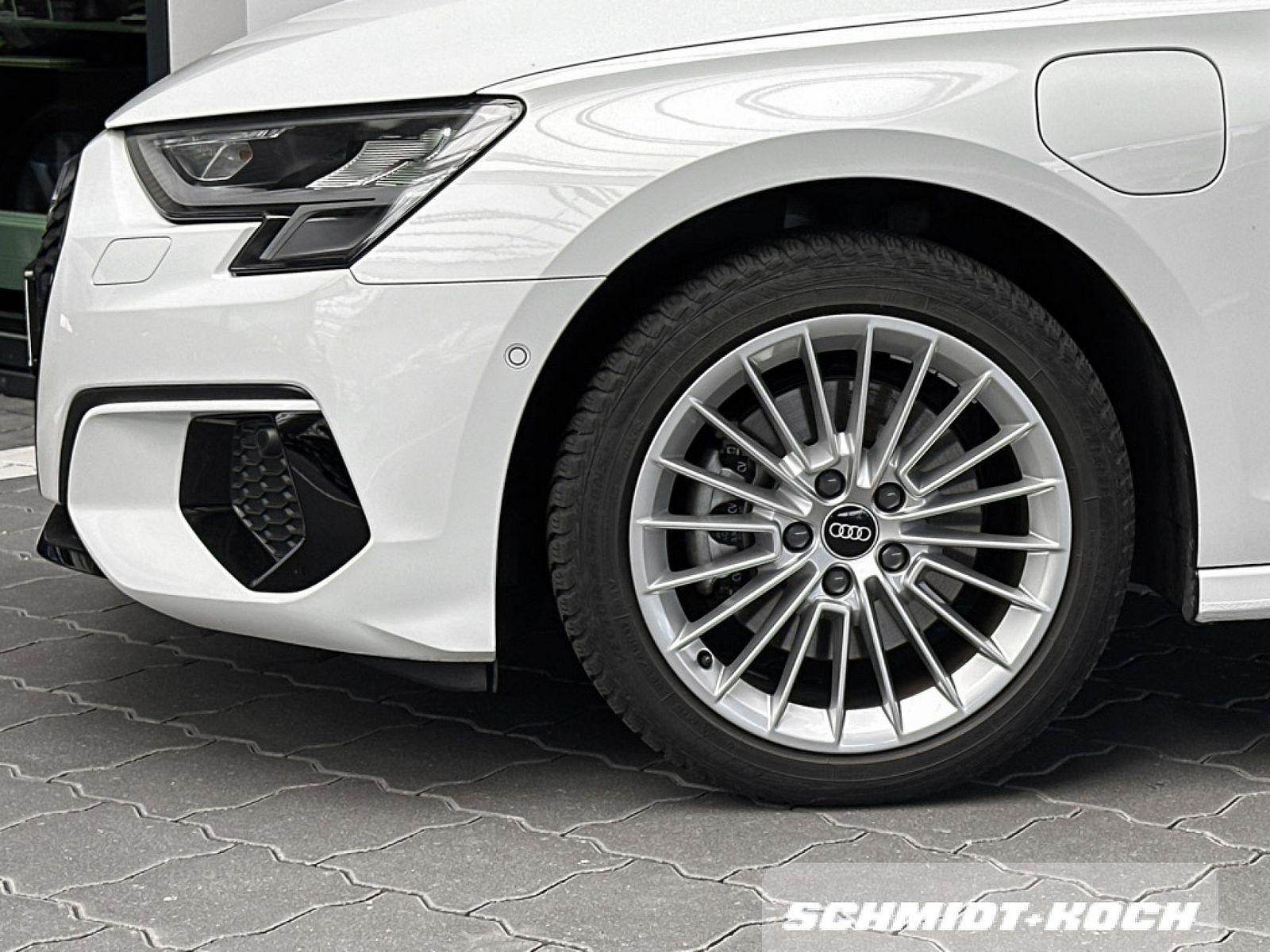 Audi A3 Sportback 40 TFSIe S tronic - Samsaru's Car Outlet