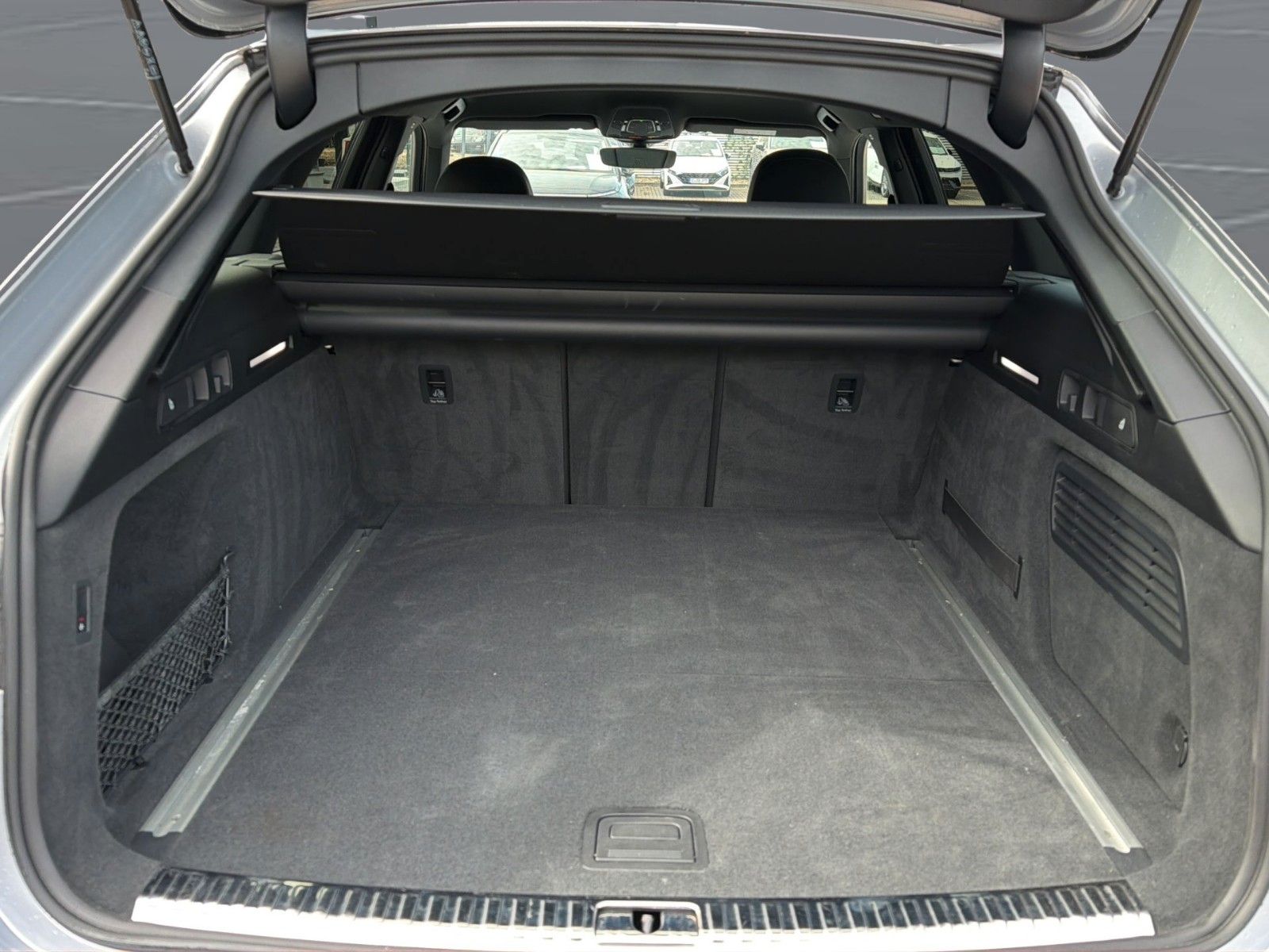 Audi A6 Avant 40 TDI S line B&O 20´Zoll Matrix AHK