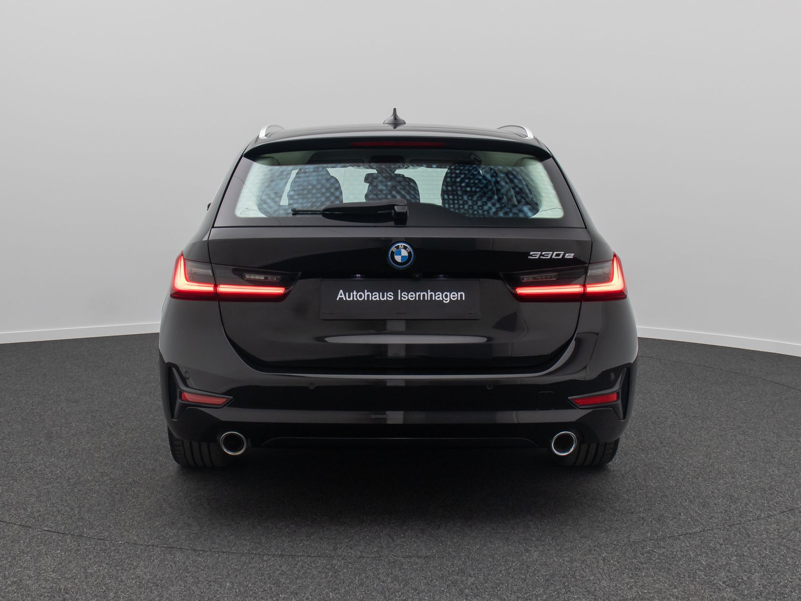 BMW 330e Sport Line - Samsaru's Car Outlet