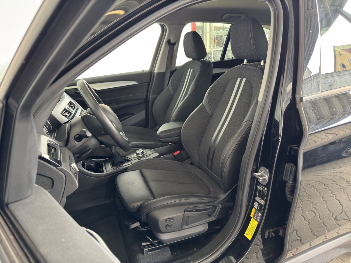 BMW X1 xDrive25e Advantage - Samsaru's Car Outlet