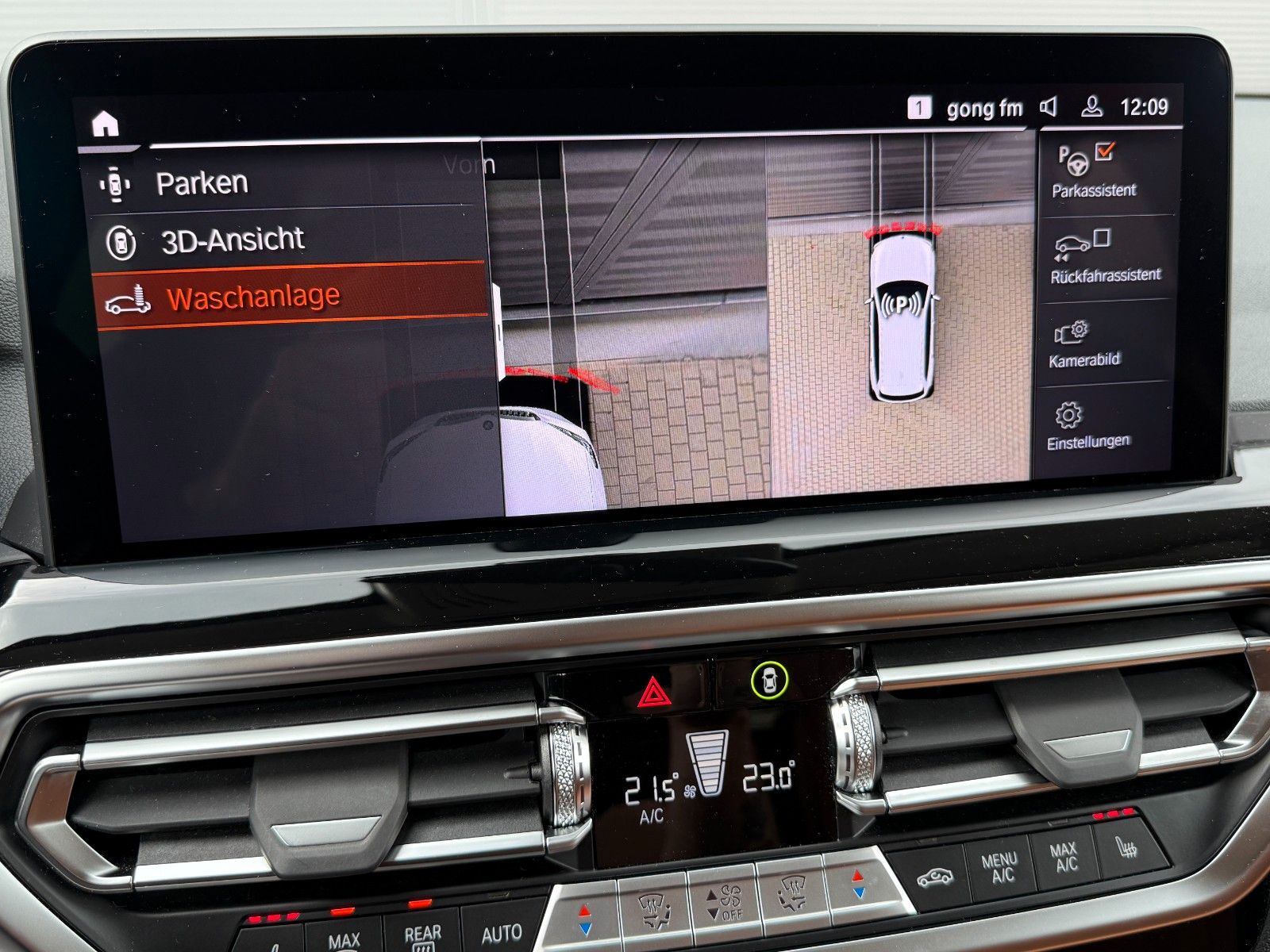 BMW X3 xDrive 20i Laser - Samsaru's Car Outlet