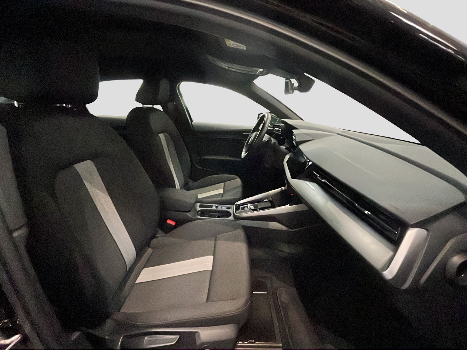 Audi A3 Limousine 30 TFSI advanced s-tronic, virtual