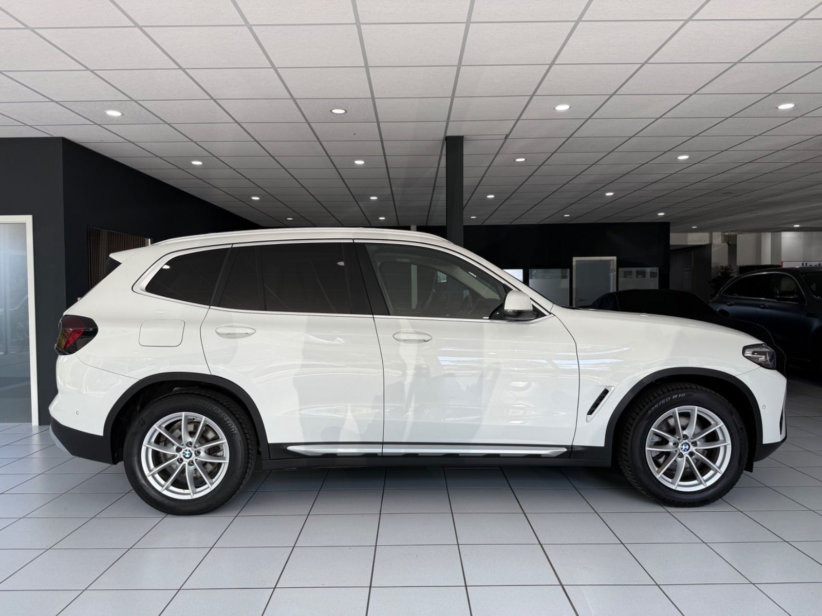 BMW X3 xDrive 20d - Samsaru's Car Outlet