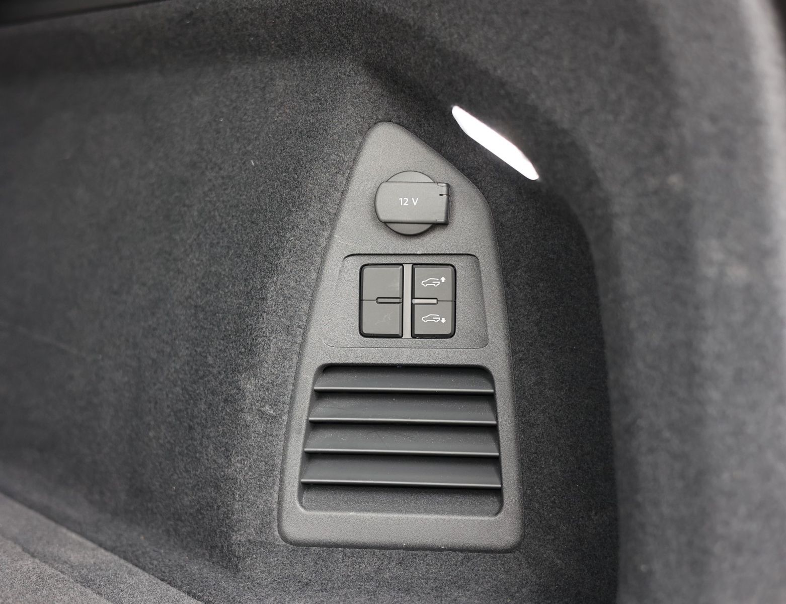Volkswagen Touareg 3.0 TSI eHybrid 4Motion R